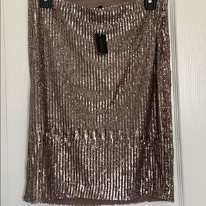 NWT RW&CO holiday sequin skirt